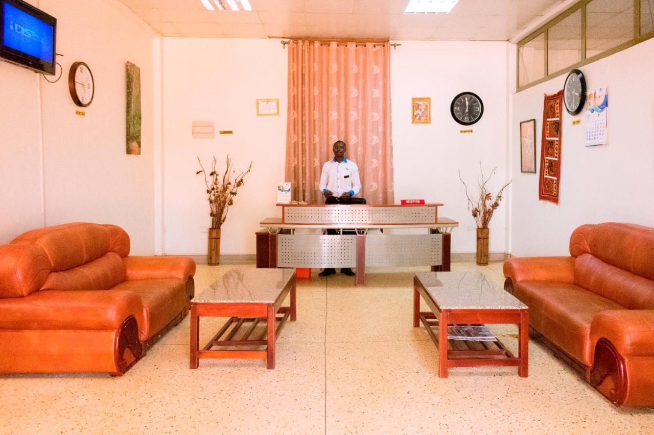 Kahondo Buffalo Hotel Kampala Makerere Eksteriør billede